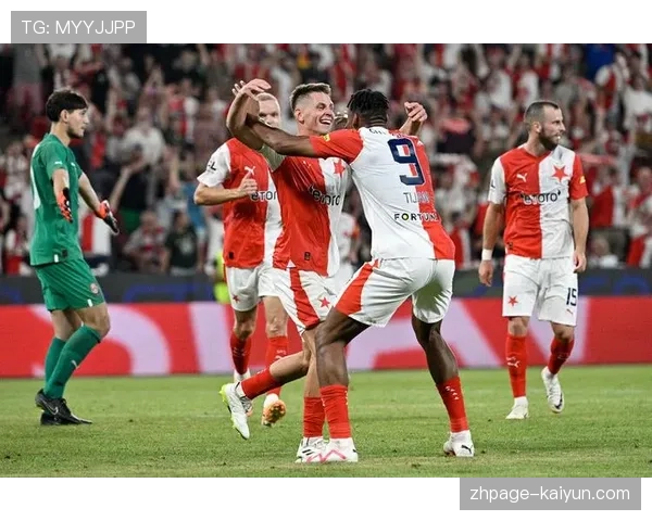 帕福斯FC四比一击败布拉格斯拉维亚 欧冠主场优势明显 帕福斯FC四比一击败布拉格斯拉维亚 欧冠主场优势明显